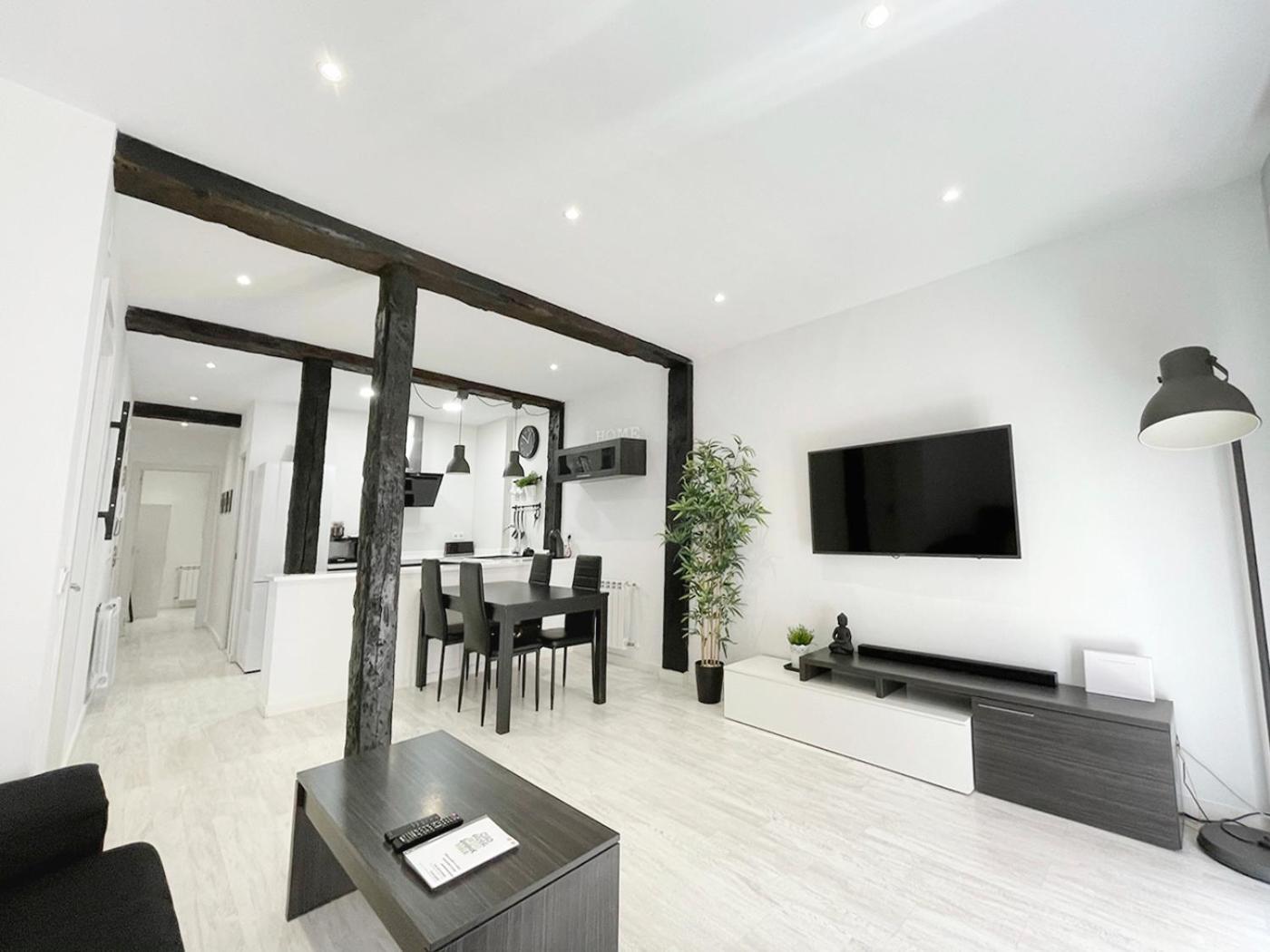 Luminoso Apartamento En Pleno Centro De Santander Bagian luar foto